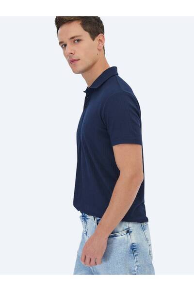 Kip Футболка з поло-комірцем, синього кольору, з жакардовою бавовняною сумішшю