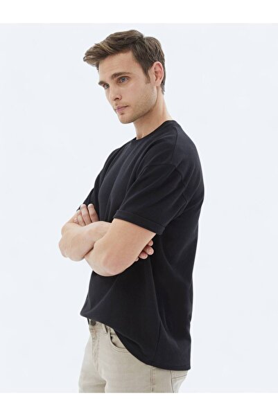 Kip Μαύρο T-Shirt με λαιμόκοψη 100% βαμβάκι