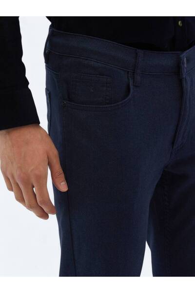 Kip Navy Blue Woven Slim Fit Casual Cotton Blend Trousers