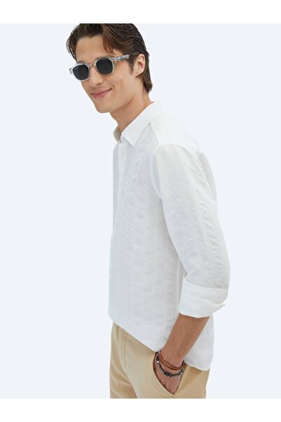 Kip Λευκό κλασικό πουκάμισο με κανονική εφαρμογή