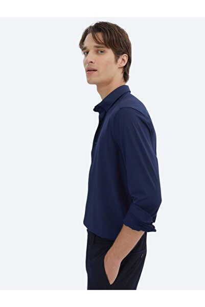 Kip Navy Blue Regular Fit Casual Shirt