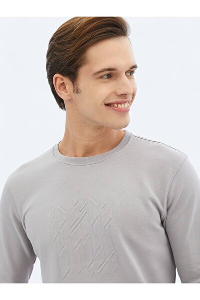 Kip Суитшърт с щампа и люляково деколте