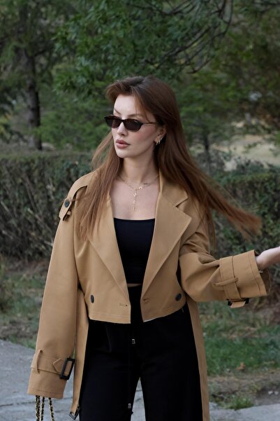 BAŞARAN Short Caramel Trench with Belt Detail