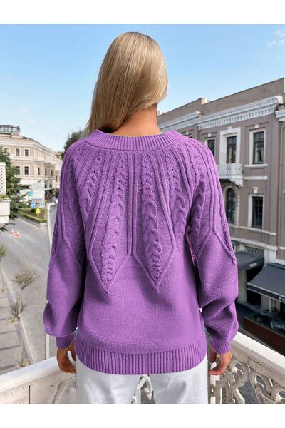 TRQOM Πλεκτό πουλόβερ με λαιμόκοψη με πλεκτό ιταλικό μανίκι