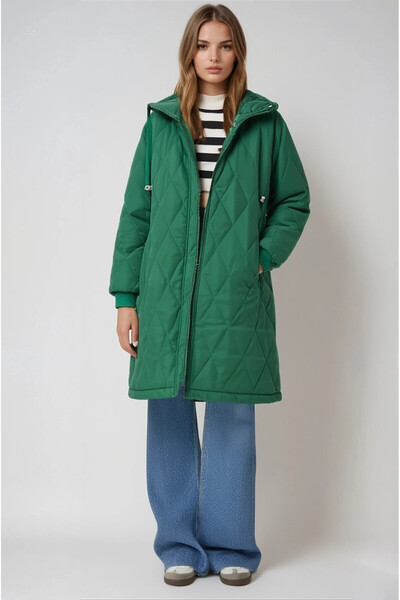 hazelin Dámsky smaragdovo zelený dlhý páperový kabát HZL22W-BD 151381