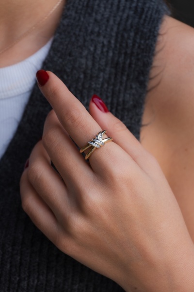 Rumon خاتم من الفولاذ بحجر الزركون