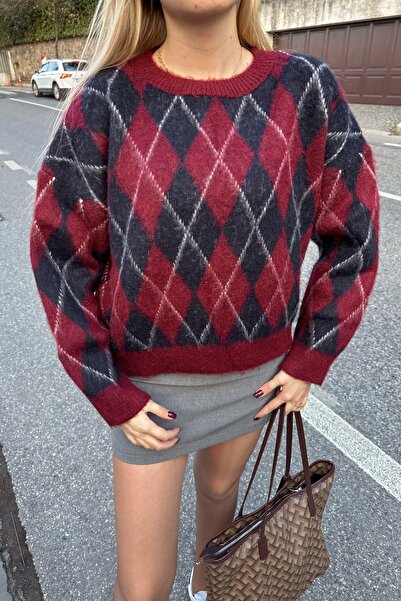 FLEX FASHION Crew Neck Diamond Pattern Knit Sweater Burgundy