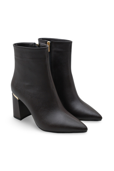 Women Lay-z Γυναικείες μπότες με τακούνι με μυτερή μύτη καφέ δέρμα με χρυσή λεπτομέρεια 8,5 εκ. Παχύ τακούνι Κομψό μοντέρνο σχέδιο