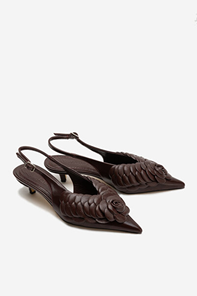 WilloWara Rosa Zarif Gül Detaylı Hakiki Deri Ayakkabı