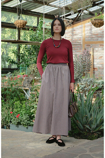 Fatma Atasoy Büzgülü Bordo Minikareli Etek