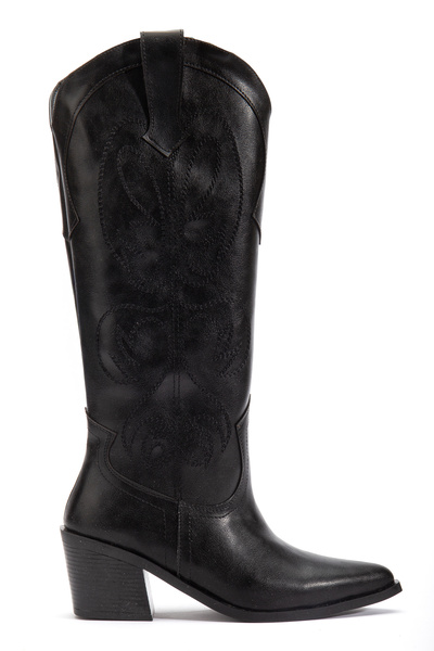 DENORA Siyah Mat Deri Sivri Burun Nakışlı Western Kovboy Bot Çizme