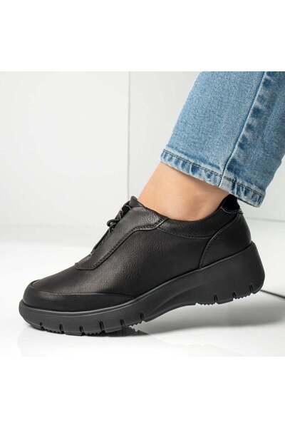 Modlet.ro Pantofi sport negri cu platformă și șireturi elastice pentru femei ...