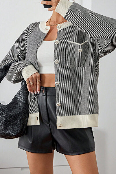 H&E LUXURY DESIGN Women's Black and White Striped Buttoned Knitwear Cardigan