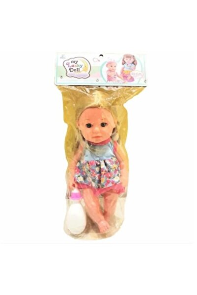 Toy păpușă într-o rochie frumoasă și colorată pentru copii cu vârsta de 3 ani