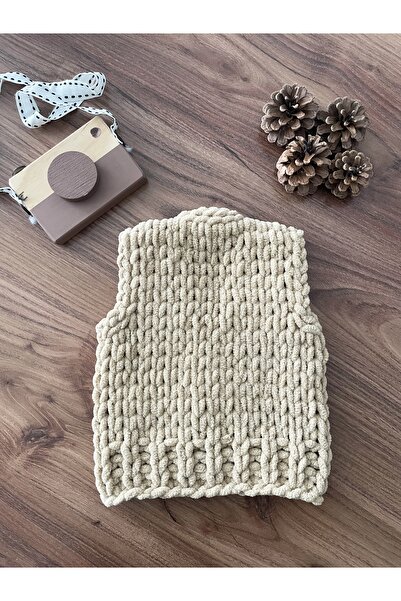 Alize Bej rengi puffy ahşap düğmeli bebek yeleği