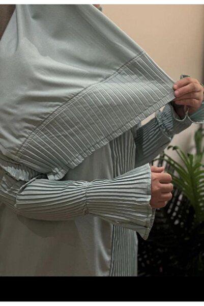 Gerenic Very soft and comfortable prayer shawl, includes a scarf and covers the entire body. Suitable for all body types.