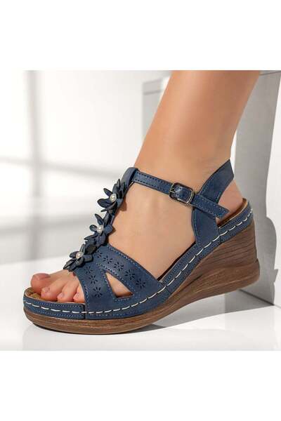 BMoD Sandale albastre pentru femei cu platformă și model floral MOD11582