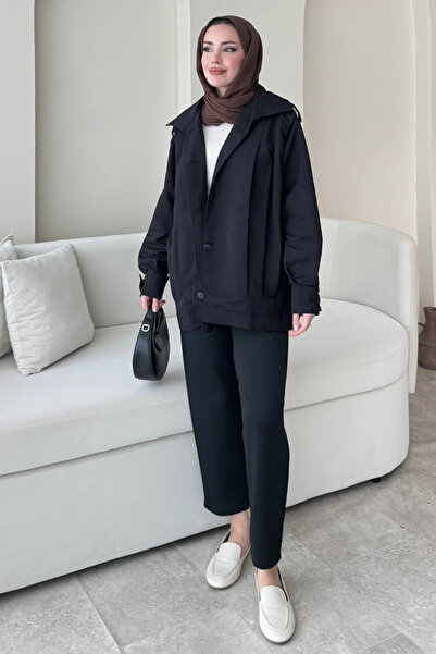 Tesettür Diyarı Дамско палто Carla с райета и без подплата - стандартен разме...