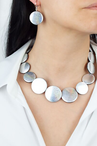 Liveyn Design طقم أقراط وقلادة نسائية من تاساسريم بتصميم دائري لامع