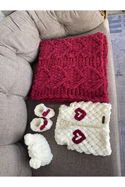 Alizee Bebek battaniyesi takımı