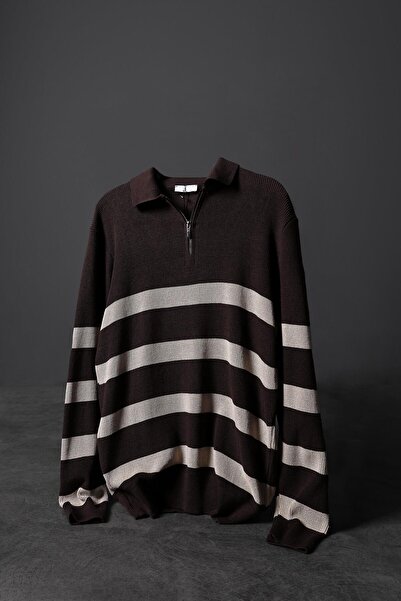 Slatra Ανδρικό πλεκτό πουλόβερ με μισό φερμουάρ και ρίγες σε καφέ χρώμα
