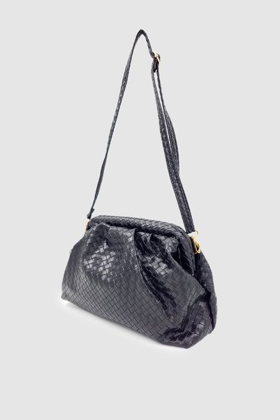 Wuclo Arvia Knitted Pattern Soft Formed Adjustable Cross Strap Handbag Black
