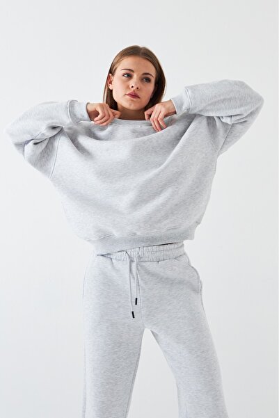 The Champ Clothing Unisex Oversize Sweatshirt Basic Gray – Crew Neck, 3 Thread Fleece