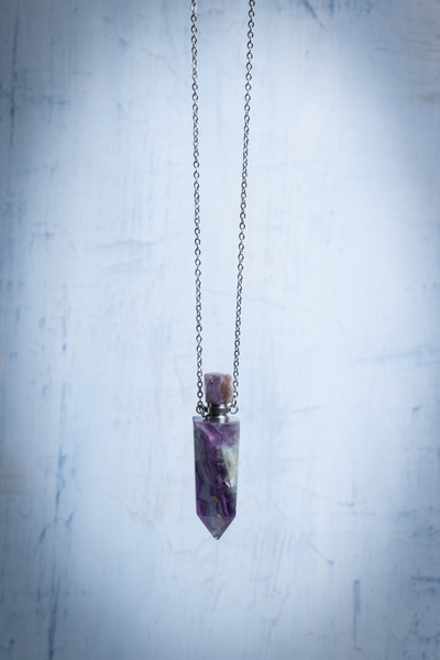 Deniz Doğal Taş Sertifikalı Florit Doğal Taş Esans Şişesi / Kolye