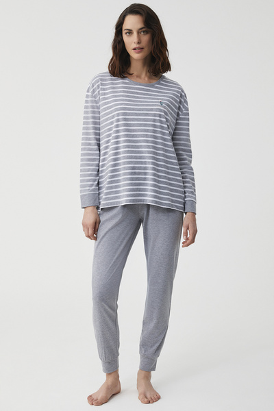 Catherine's Soft textured pajama set