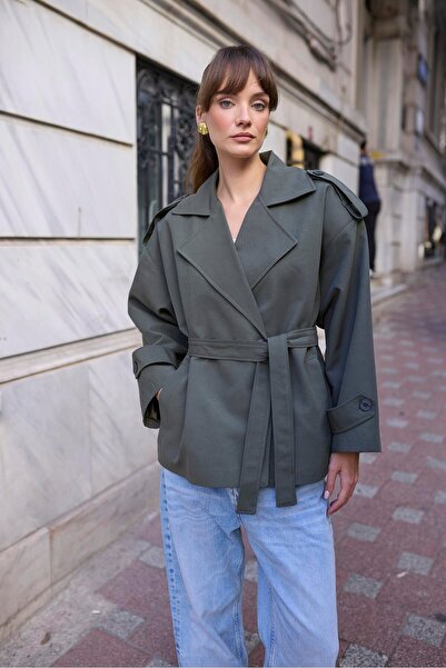 Suziş Short Trench Coat with Belt 9609