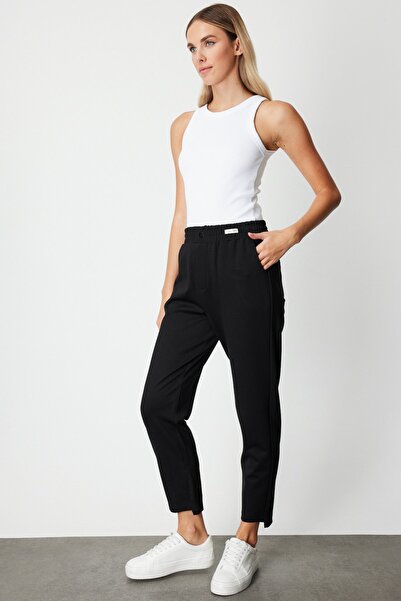 ON Γυναικείο παντελόνι με μακριά ραφή στο πίσω μέρος 66122 Μαύρο