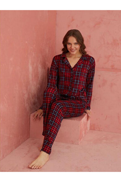 Tutkum Kadın Süvet Pijama Takımı Uzun Kollu Düğmeli Kareli Çiçekli Desenli Rahat Ev Giyim
