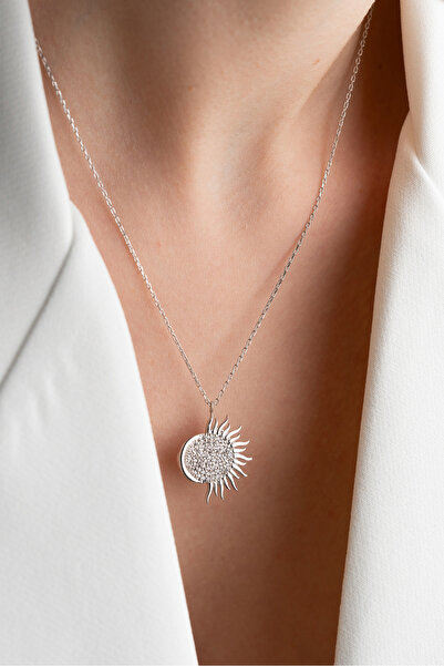 Two Arts Jewelry 925 Ayar Gümüş Güneş Motifli Zirkon Taşlı Kolye – Zirkon Taşlı – Kadın