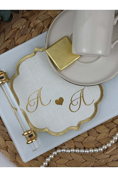Rima Tasarım Kişiye Özel Altın Yaldızlı Söz Mendili – Nişan & Damat Kahvesi İçin Keten Nakışlı Peçete (14x14 cm)