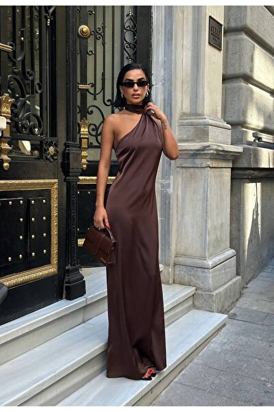 Bak'ap Премиум тенденция Елегантен шал Детайлна сатенена дълга рокля
