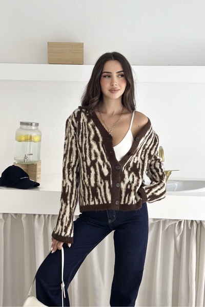 Noi Belis Πλεκτό ζακέτα με σχέδιο φιδιού με λαιμόκοψη σε σχήμα V AW25HI0039