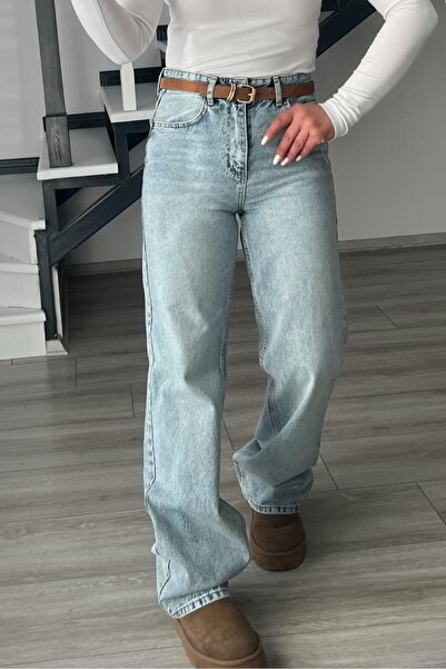 Suziş Kobieta Straight Jasnoniebieskie 1 Dżinsy Utc001