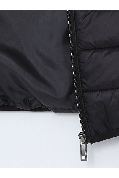 LC Waikiki Vestă gonflabilă pentru bărbați MG TRENDEN Black Standard Mold gul...