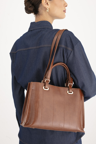 Matthew Cox ΓΥΝΑΙΚΕΙΑ ΤΣΑΝΤΑ ΜΕ ΧΕΡΙ TABA BYN2440