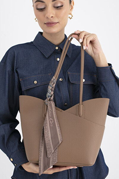 Matthew Cox ΓΥΝΑΙΚΕΙΑ ΤΣΑΝΤΑ ΜΕ ΧΕΡΙ TABA BYN2416