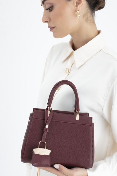 Matthew Cox ΓΥΝΑΙΚΕΙΑ ΤΣΑΝΤΑ ΜΕ ΧΕΡΙ ΒΡΑΚΑΖΙ BYN2434