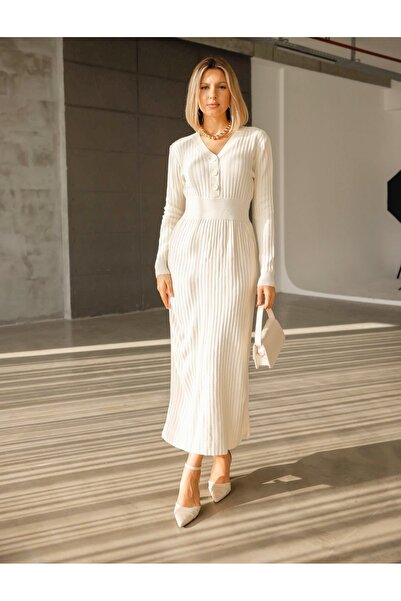 EsSo butik New Season Ecru V-Neck Buttoned Front Ribbed Knit Dress