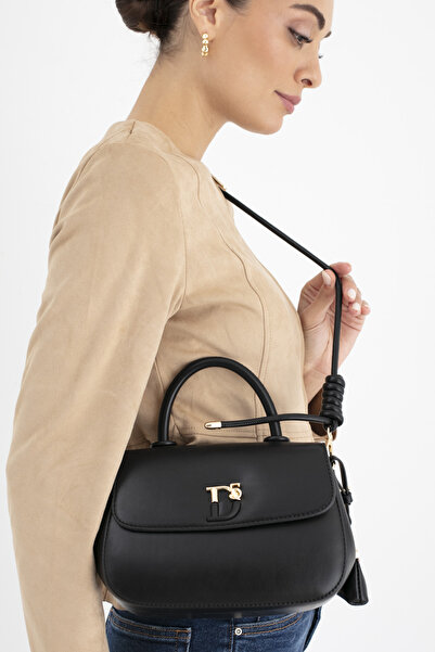 Matthew Cox GEANTĂ DE BRAȚ PENTRU FEMEI NEGRĂ BYN2406