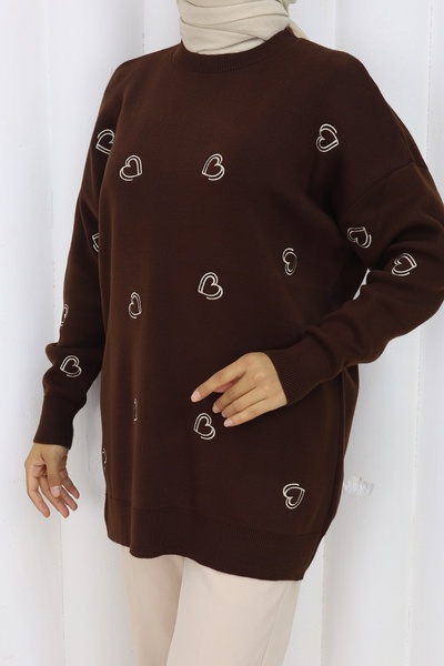 benguen Πλεκτό πουλόβερ με κέντημα καρδιάς N3254 Καφέ