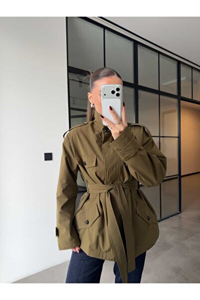 BB Bensu Buyruk معطف كاكي بياقة قائمة وجيبين