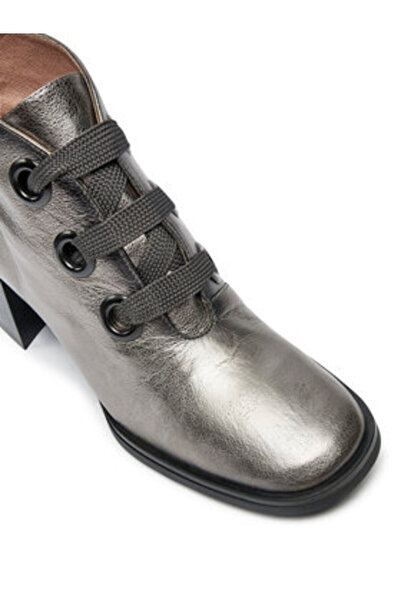 Hispanitas γυναικεία μποτάκια μέχρι τον αστράγαλο HI243635 ασημί