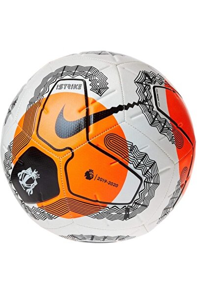 The Toy Minge de fotbal american a Clubului Profesional din Carolina de Nord,...