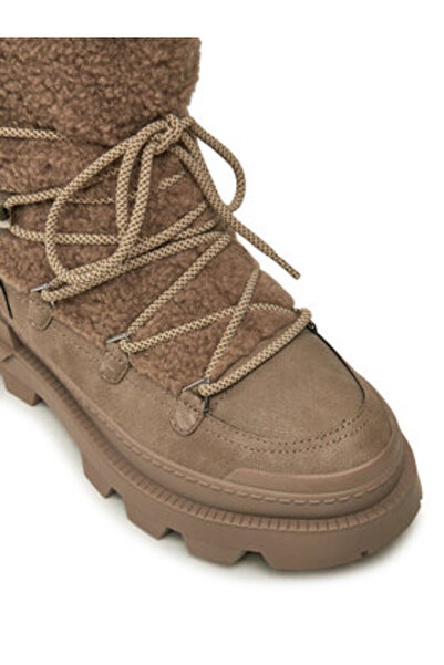 Lee Cooper γυναικεία μποτάκια μέχρι τον αστράγαλο LCJ-24-47-3149LA