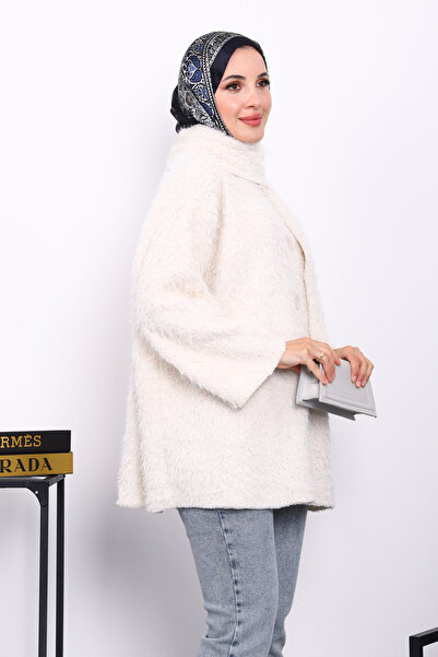 İmajButik Μπουφάν από ανγκόρα με κουμπιά και λεπτομέρεια με κρεμ κασκόλ