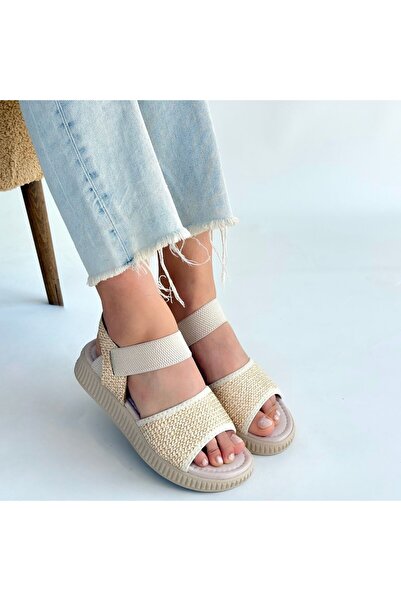 buğrahayalin Jake bej wicker skin sandals